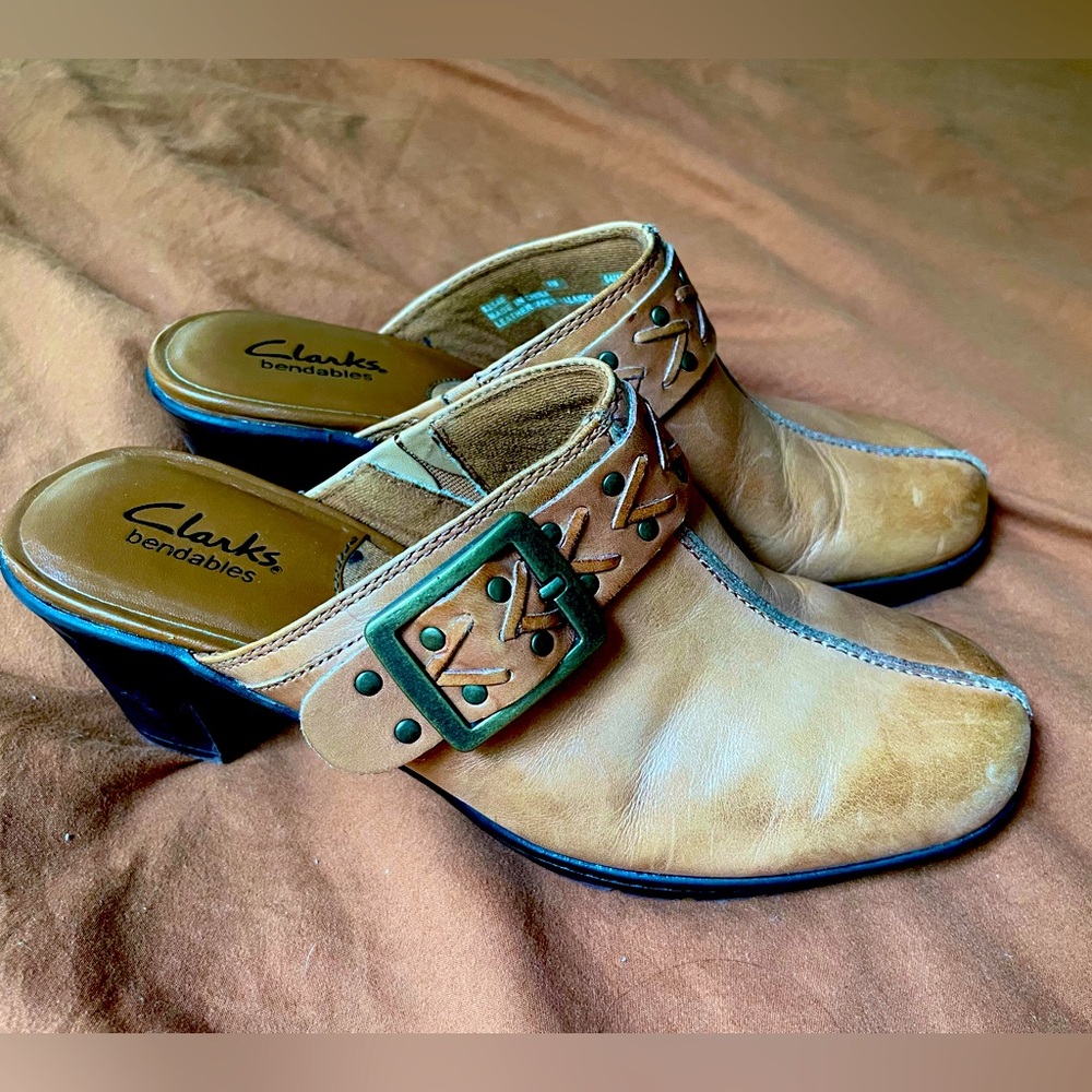 Tan Clark’s Bendable Clogs